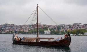 Read more about the article Viking Gemileri ve Denizcilik Mimarisi